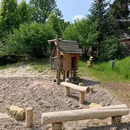 キャンプ場 Hitjesvijver ヘールレン